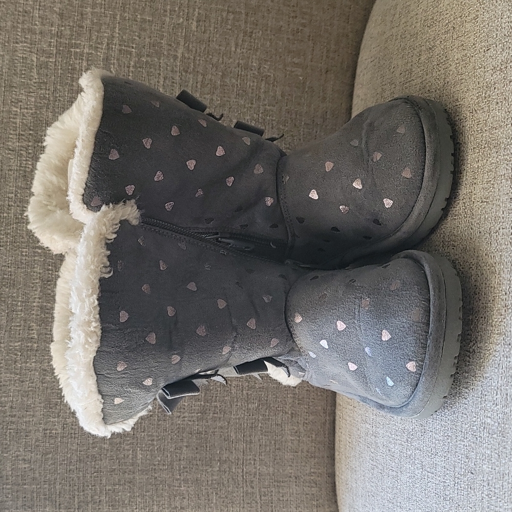Toddler Faux Fur Grey Hearts Winter Boots - Picture 7 of 8